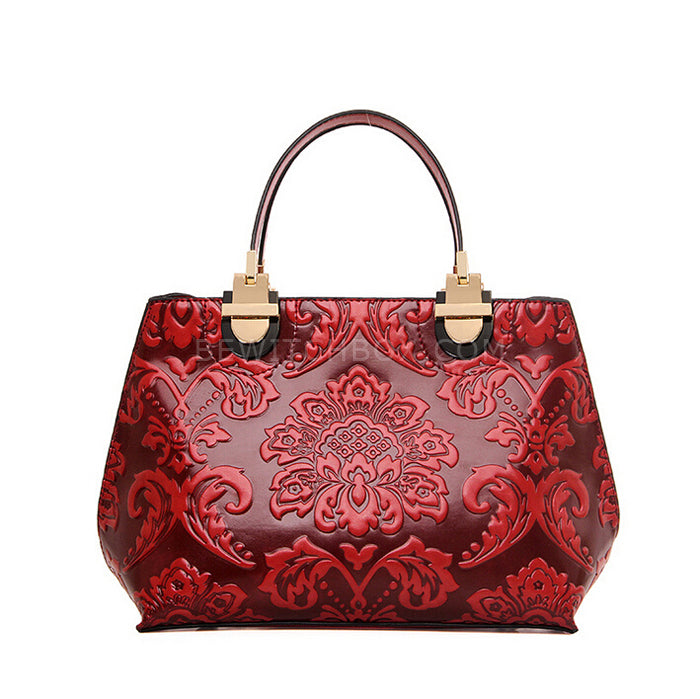 Exquisite embossed handbag